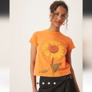 NWT Tyler McGillivary Sunflower Baby Crop Tee in Orange Size XS